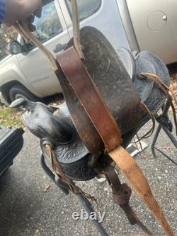 15 Tooled Leather Western horse Saddle