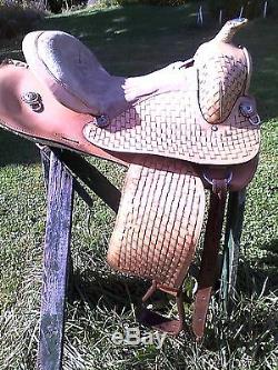 15 USED WESTERN TRAIL or PLEASURE HORSE SADDLE with TRIM on HORN