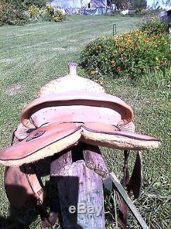 15 USED WESTERN TRAIL or PLEASURE HORSE SADDLE with TRIM on HORN