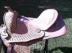 15 USED WESTERN TRAIL or PLEASURE HORSE SADDLE with TRIM on HORN