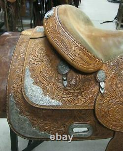 15 Used Broken Horn Western Show Saddle 3-1288