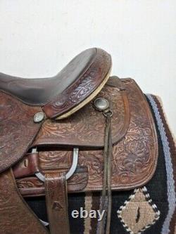 15 Used Circle Y Western Roping Saddle 2-1467