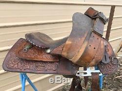 15 Used/vintage Double R / Big Horn Western saddle withsilver lacing US made