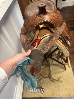 15 Vega & Sons Brown Leather Western Saddle Gorgeous Leather Tooling