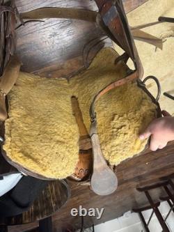 15 Vega & Sons Brown Leather Western Saddle Gorgeous Leather Tooling