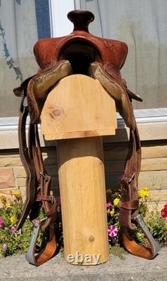 15 Vintage Western Pleasure Tooled Leather Horse Saddle