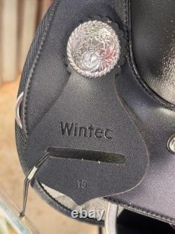15 WINTEC Light Weight ROUND SKIRT Western Saddle Black Demo Model