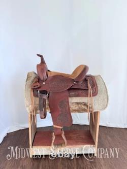 15 Western Barrel Saddle with Floral Leather Tooling, Narrow Fit