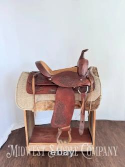 15 Western Barrel Saddle with Floral Leather Tooling, Narrow Fit