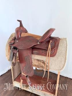 15 Western Barrel Saddle with Floral Leather Tooling, Narrow Fit