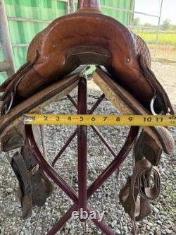 15 Western Saddle Ortho Flex Gorgeous Tooling
