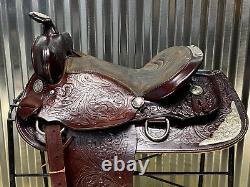 15 Western Show Saddle w Silver Nice Leather