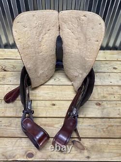 15 Western Show Saddle w Silver Nice Leather