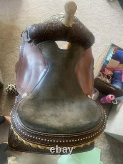 15 in Barrel Saddle 7in Gullet