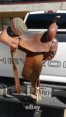 15 in used Corriente barrel saddle great condition