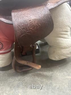15 inch Ralide Western Saddle 3712024