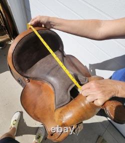 15 inch Used FABTRON Round Barrel Skirt Trail Saddle Light Weight Western Saddle