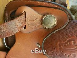 15 inch circle Y western roping saddle