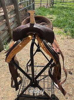 15in Dakota Barrel Saddle