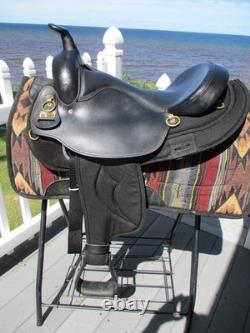 16.5'' Arabian big horn #285 Black leather & cordura western trail saddle