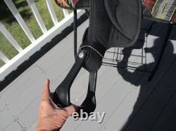 16.5'' Arabian big horn #285 Black leather & cordura western trail saddle