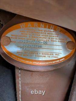 16.5 Inch Used Circle Y Iron Weed Western Trail Saddle X-Wide 1076-11334