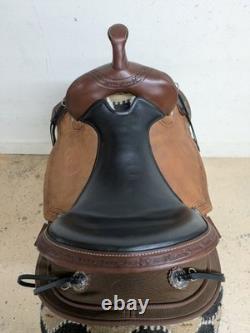16.5 Inch Used Circle Y Iron Weed Western Trail Saddle X-Wide 1076-11334