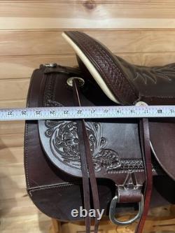 16.5 Tucker Ranch Hand Western Trail Saddle Model 250
