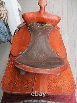 16'' #721 Tooled Western Trail Saddle Sqh Bar