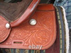 16'' #721 Tooled Western Trail Saddle Sqh Bar