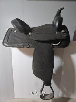 16 Abetta Saddle- light weight! Trail riding horse saddle