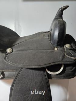 16 Abetta Saddle- light weight! Trail riding horse saddle
