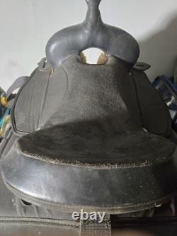 16 Abetta Saddle- light weight! Trail riding horse saddle