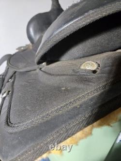 16 Abetta Saddle- light weight! Trail riding horse saddle