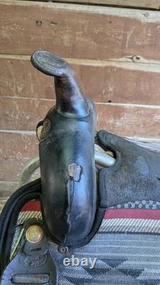 16 Abetta Western Saddle