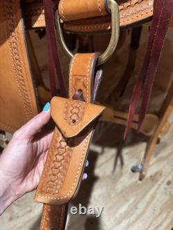 16 American Saddlery Mastercraft Wade Roper Western Saddle Model 122