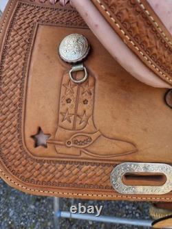 16 American Saddlery Western Saddle