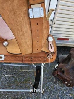 16 American Saddlery Western Saddle