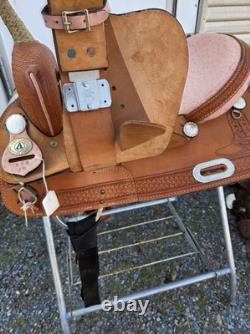 16 American Saddlery Western Saddle