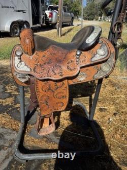 16 Big Horn Western Show Saddle. Flashy and Ready to Show! Great Condition