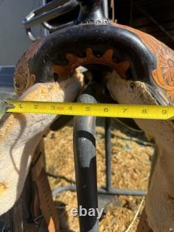 16 Big Horn Western Show Saddle. Flashy and Ready to Show! Great Condition