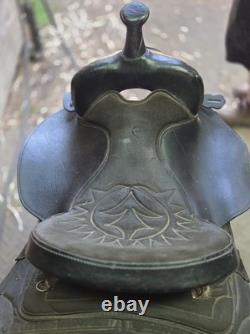 16 Bighorn Western Saddle