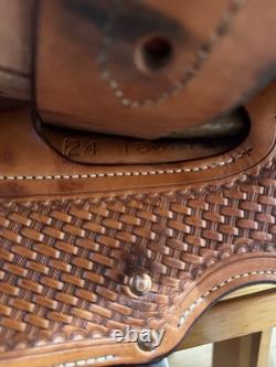 16 Billy Cook Original Western Trail Saddle Model 1536 Sulphur, OK (2024)