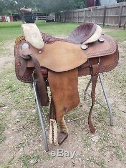 16 Billy Cook Roping Saddle