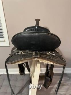 16 Black Western Saddle