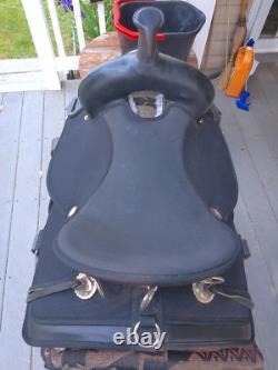 16'' Black abetta PATHFINDER Western Trail saddle FULL QH BARS