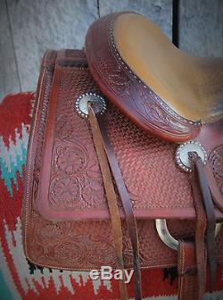 16 Bob Custom Saddlery Reining/Cowhorse Saddle