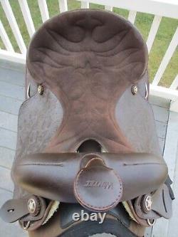 16'' Brown Textured Wintec Western trail saddle QH BARS