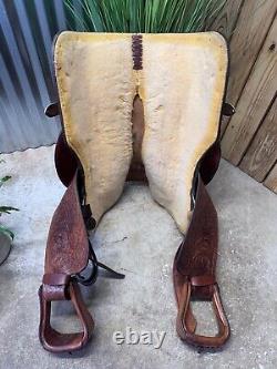 16 CIRCLE Y Western EQUITATION Show Saddle w Silver Semi Bar Exc Cond