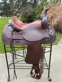 16 CRATES Western Horse Trail Saddle #235